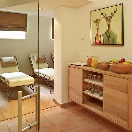 Bianca Hotel 3*